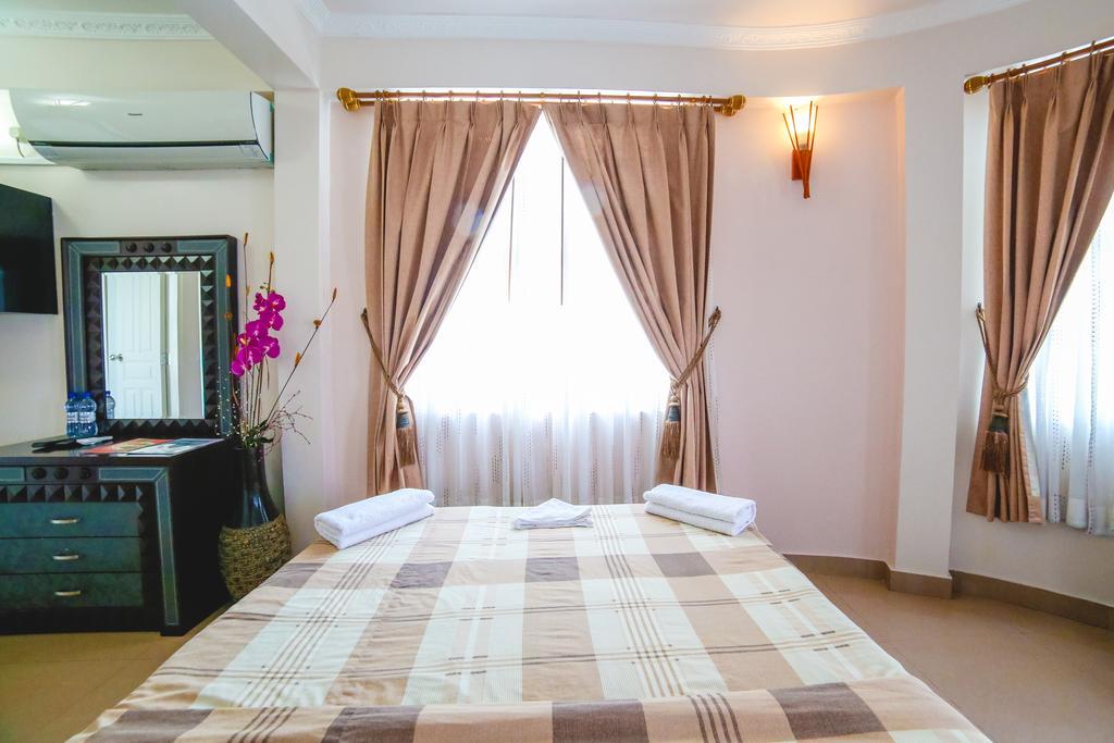 Relax Beach Inn Male Exterior foto